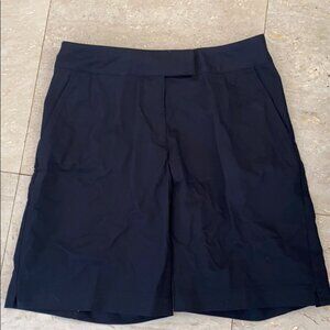 Nike golf shorts NWT